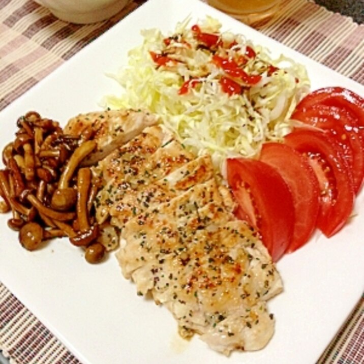 激安!鶏胸肉で柔らかジューシー塩麹ソテー☆